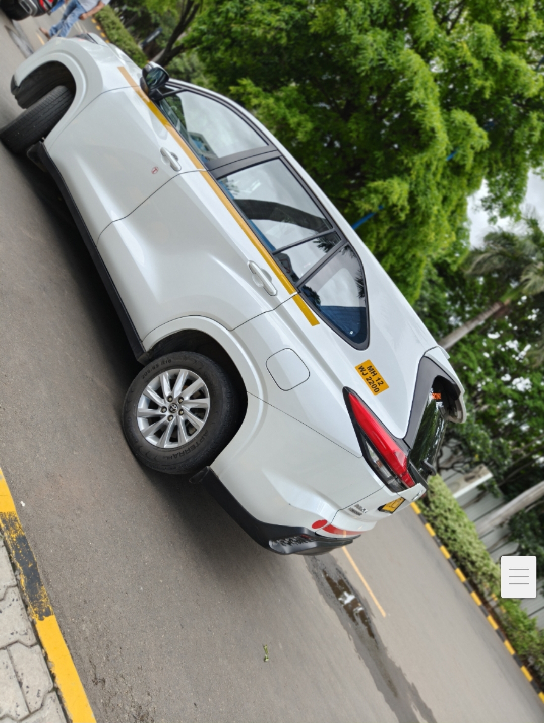 Premium travel car side