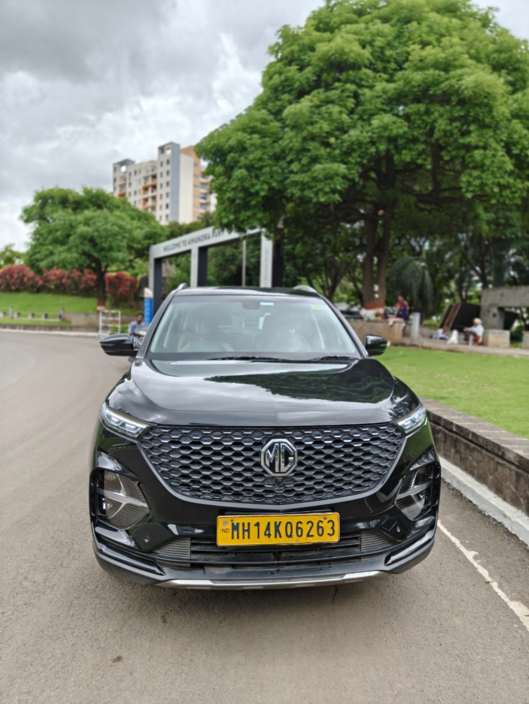 Executive car front view